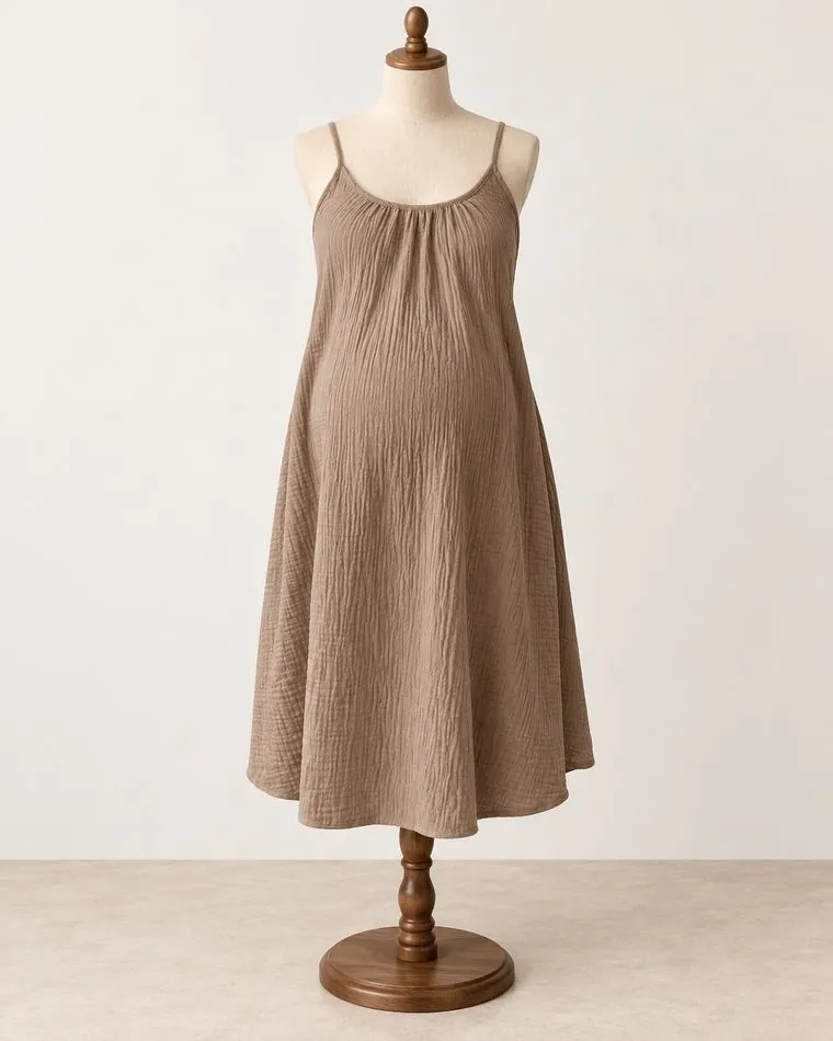Robe en gaze, sur mannequin