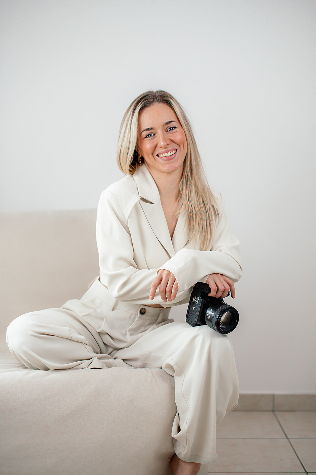 Photographe fine art Mariage – portrait business de la photographe et son appareil photo